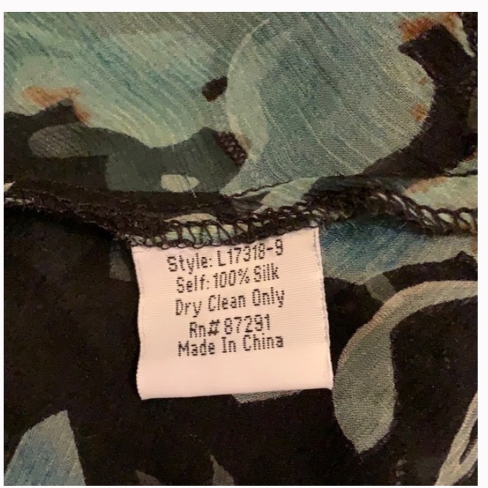 JOHNNY WAS Lindsay Flowy Floral Shear Silk Top Black Teal NWT - Picture 16 of 16